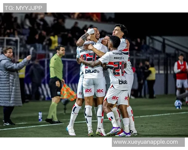 沃尔夫斯堡绝杀柏林赫塔,惊险胜出! 沃尔夫斯堡绝杀柏林赫塔,惊险胜出!